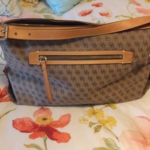 Dooney & Bourke shoulder bag